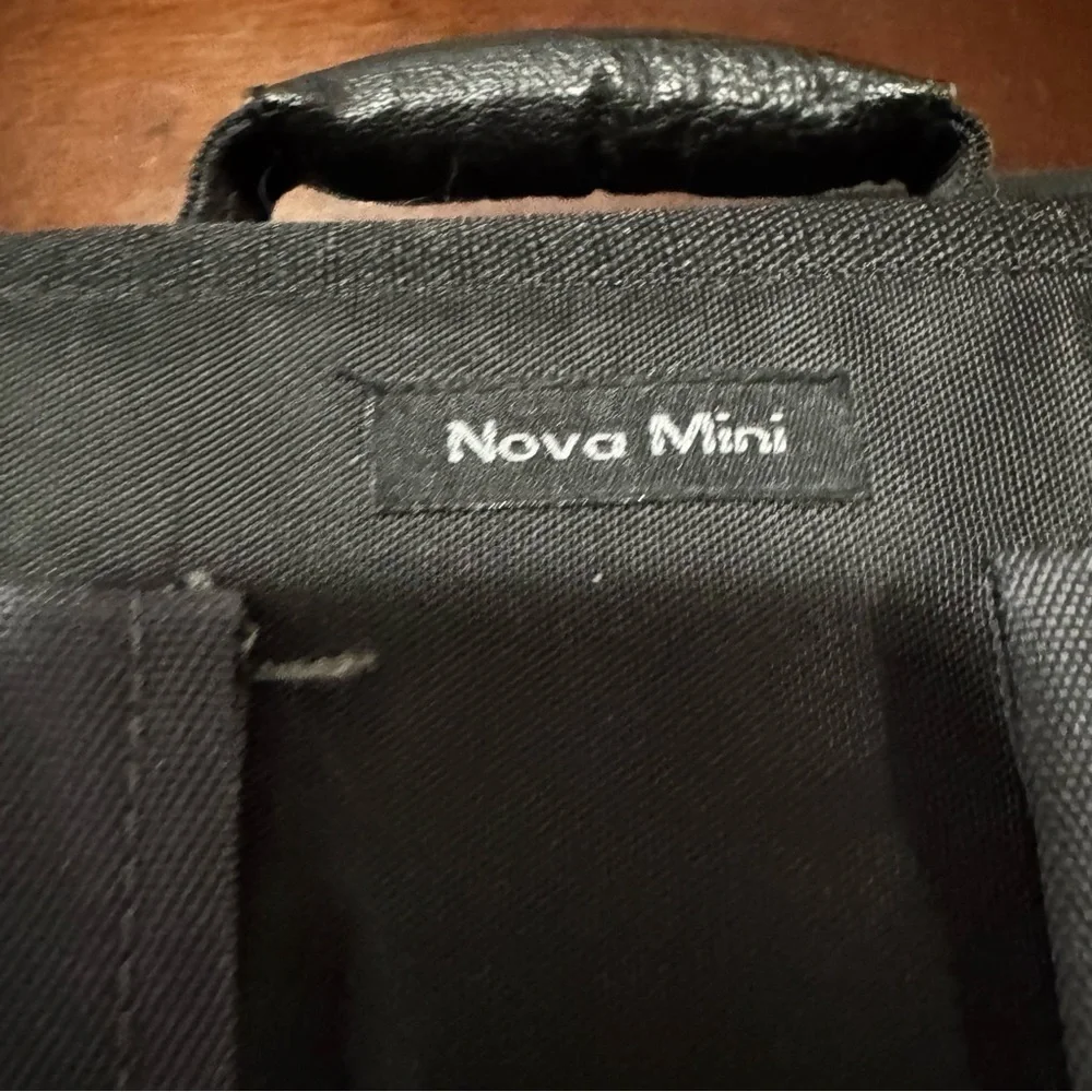 Vintage Camera Bag Lowepro Nova Mini Camera Bag DSLR Video Camera Padded Bag